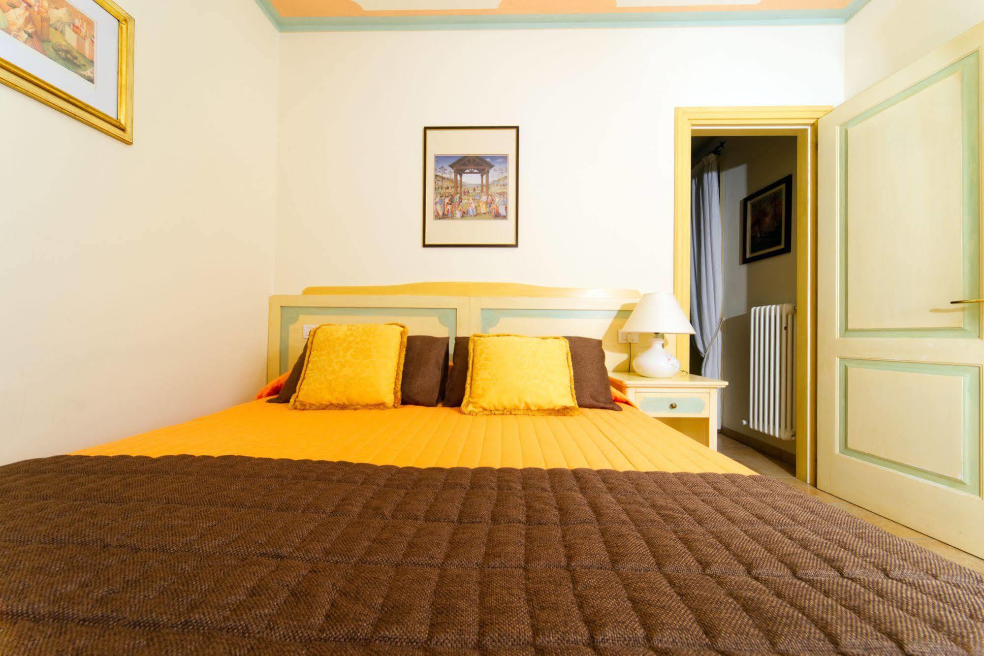 Residenze L'Uncinaia Holiday House Perugia Exteriör bild