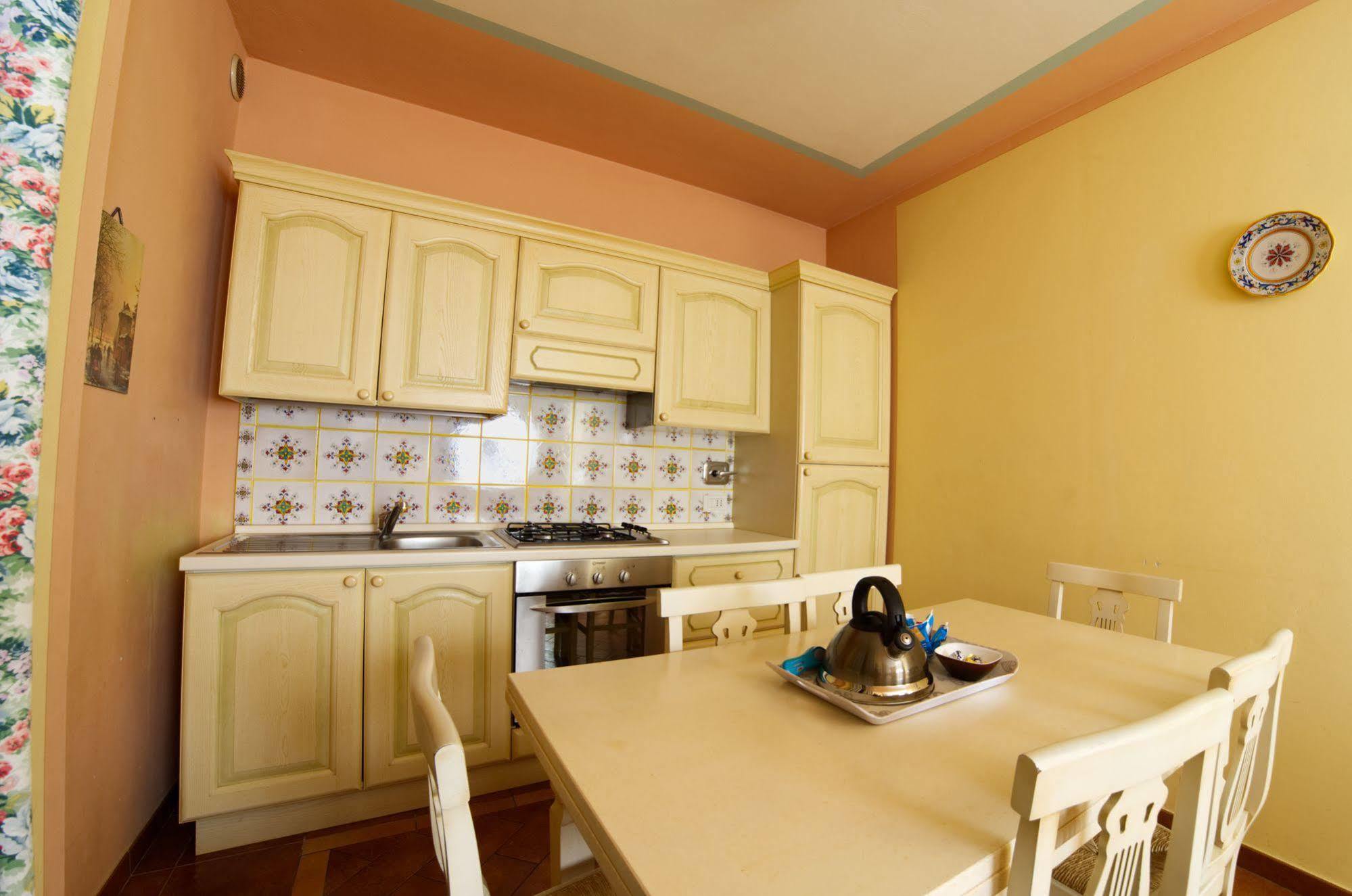 Residenze L'Uncinaia Holiday House Perugia Exteriör bild